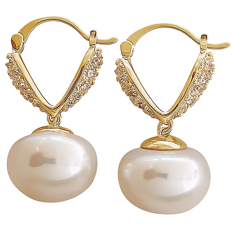 Elegant Gold-Toned Hoop Earrings with Sparkling Crystals and Lustrous Pearl Drops